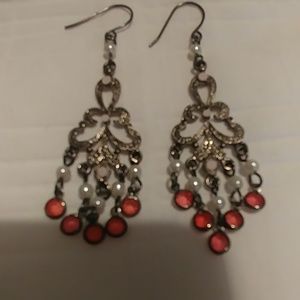 Women's earings